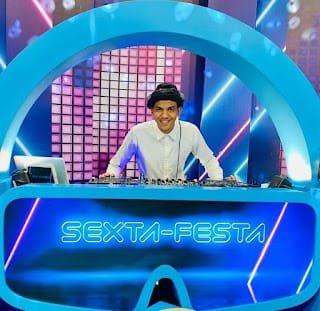 Dj Sadji E Sexta Festa feat. Ricardinho